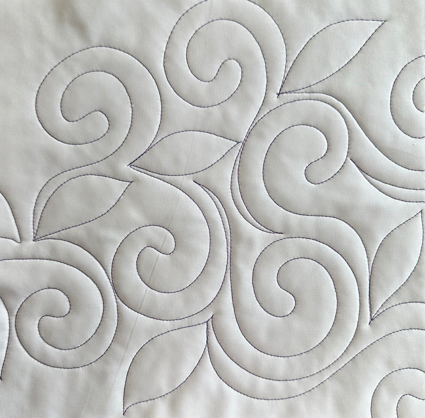 Longarm Swirls and Leaves