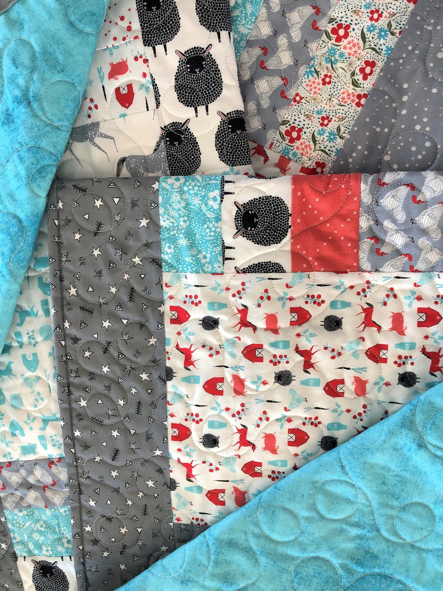 Farm Animal Quilt, Horses, Sheep and Flowers, Gray and Blue, Lap Size