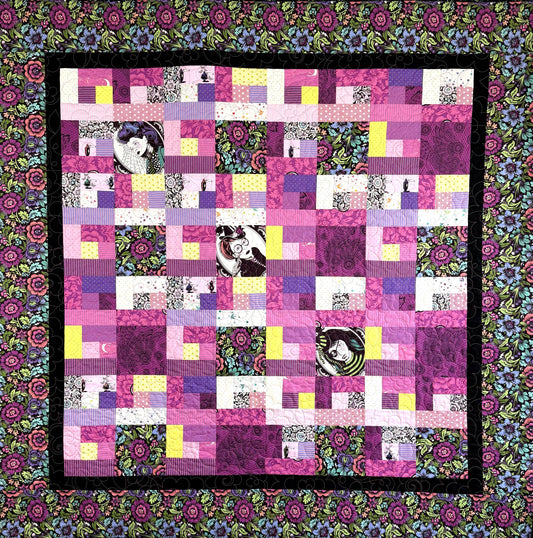 Déjà vu, Three Witches Patchwork Throw Quilt