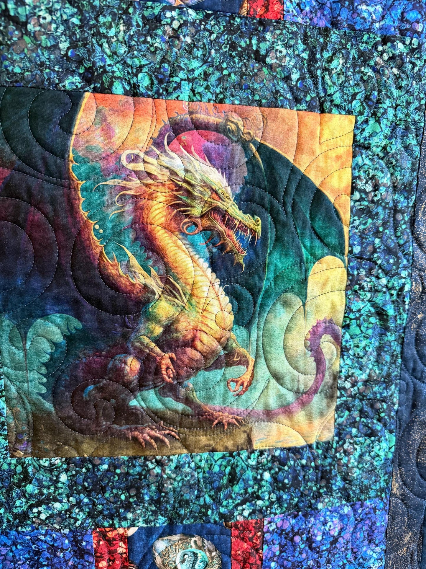 Quilt Treasures Dragon Fyre Full XL Size Quilt